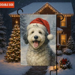 Anpassad Sheepadoodle julflagga för trädgården | Personlig hundbanderoll | Anpassad hundflagga för trädgården | Juldekoration | Julklapp