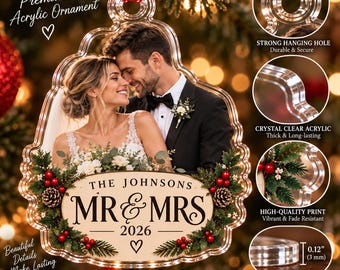 Personalized Mr and Mrs Ornament, Custom Couple Christmas Ornament, Wedding Keepsake, Newlywed Christmas Gift, Wedding Gift Ornament