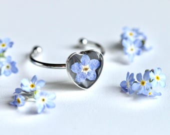 Real Forget Me Not Heart Ring: Statement Ring, Pressed Flower Botanical Resin Jewelry