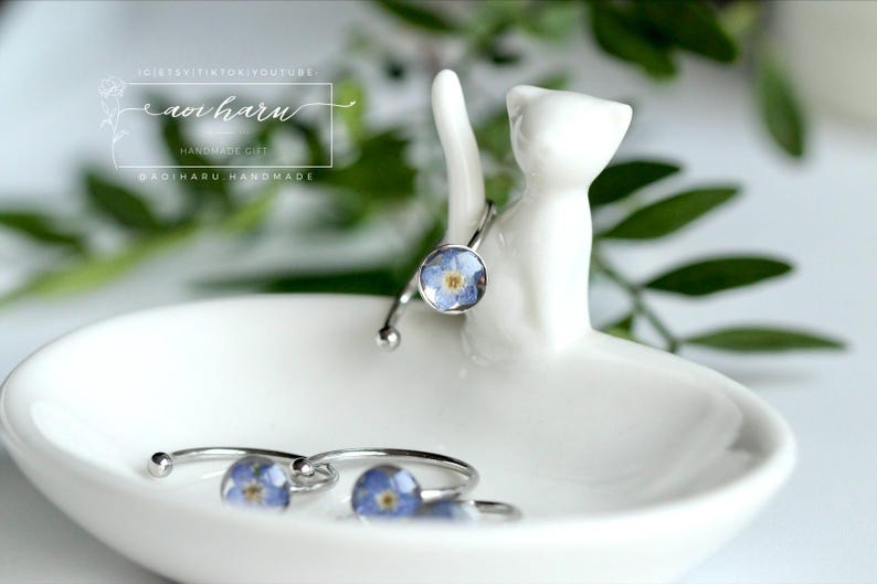 Real Forget Me Not Flower Resin Ring: Handmade Botanical Jewelry, Stackable Dainty Ring image 12