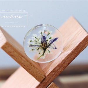 Pressed Iris Flower Resin Necklace: Handmade Botanical Pendant, Gift for her