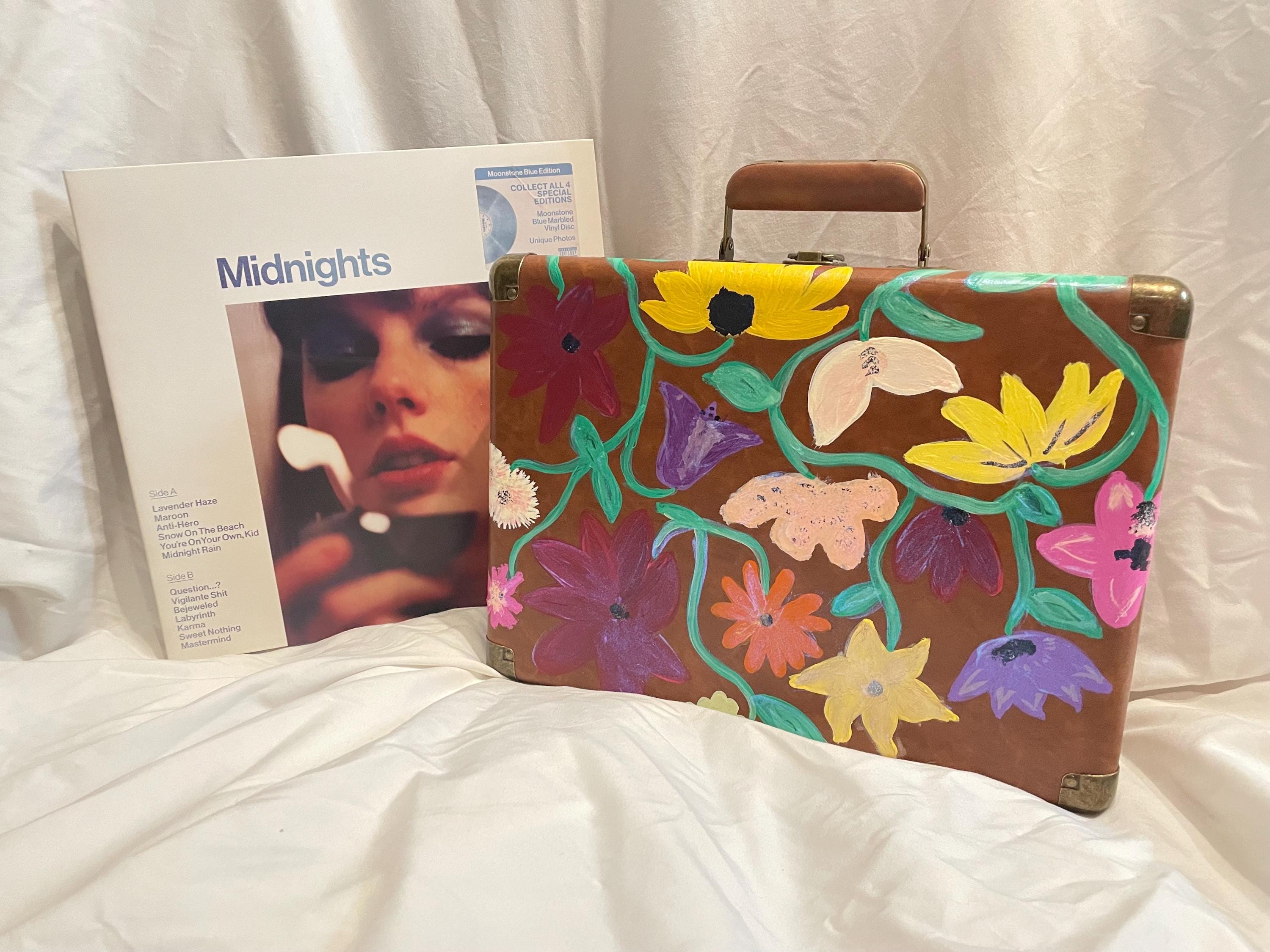 Taylor Swift Eras Tour Inspired Record Player - Surprise Song