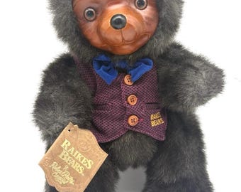 Vintage Robert Raikes Baseball Bear #V2985/7500 – Carved Wood Face