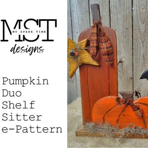 Wooden Rustic Farmhouse Pumpkin Duo with Crow e-Pattern