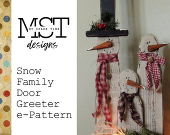 Primitive Rustic Wooden Snow Family Door Greeter e-Pattern