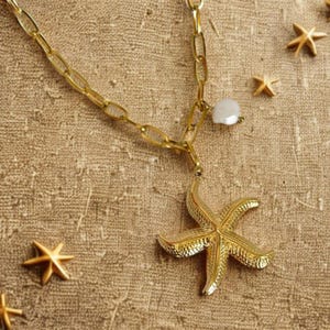 Gold Starfish Pearl Necklace, Stainless Steel Chain, Beach Ocean Jewelry, Sea Star Pendant, Summer Statement Necklace