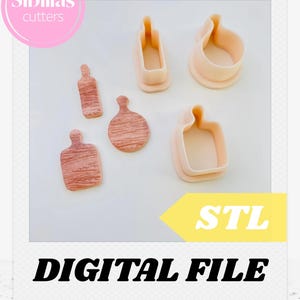 Peut inclure: Image de plusieurs emporte-pièces en plastique rose en forme de planches à découper et de bouteilles. L'image comprend également le texte "Sibillas cutters", "STL" et "DIGITAL FILE".