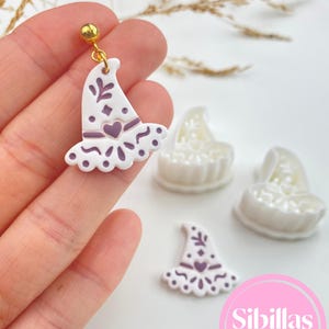 Scandinavian fall clay cutter set for polymer clay earrings, cozy autumn jewelry making, Halloween charms, and folk art clay designs.