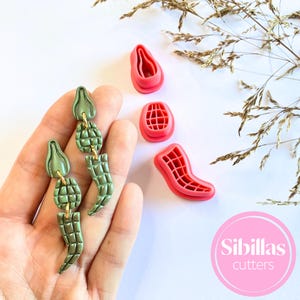 Alligator polymer clay cutter, Dangle crocodile earring clay cutter, Cute animal cutter, Summer Fun polymer clay tool, Reptile clay cutter