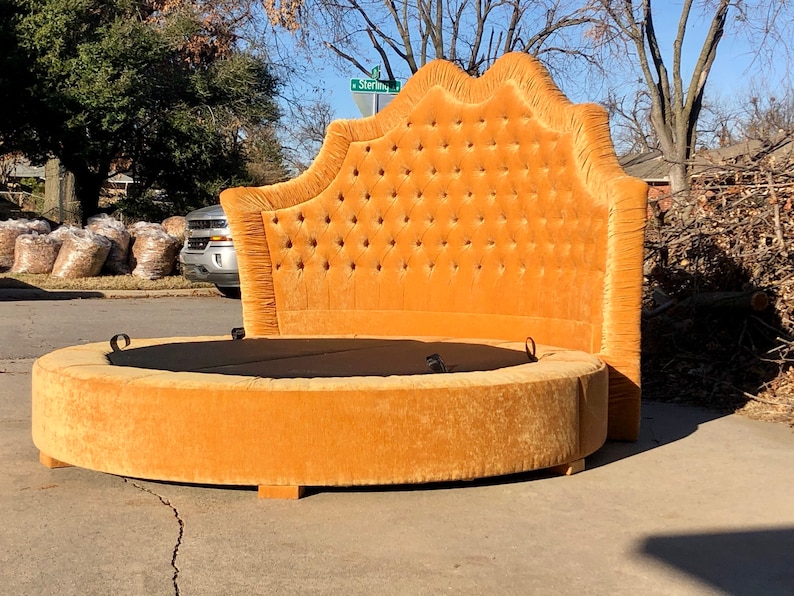 Round Bed Platform Frame Tufted Upholstered Bed Curvy French Etsy