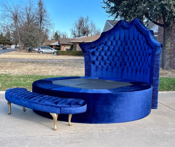 Round king bed frame outlet