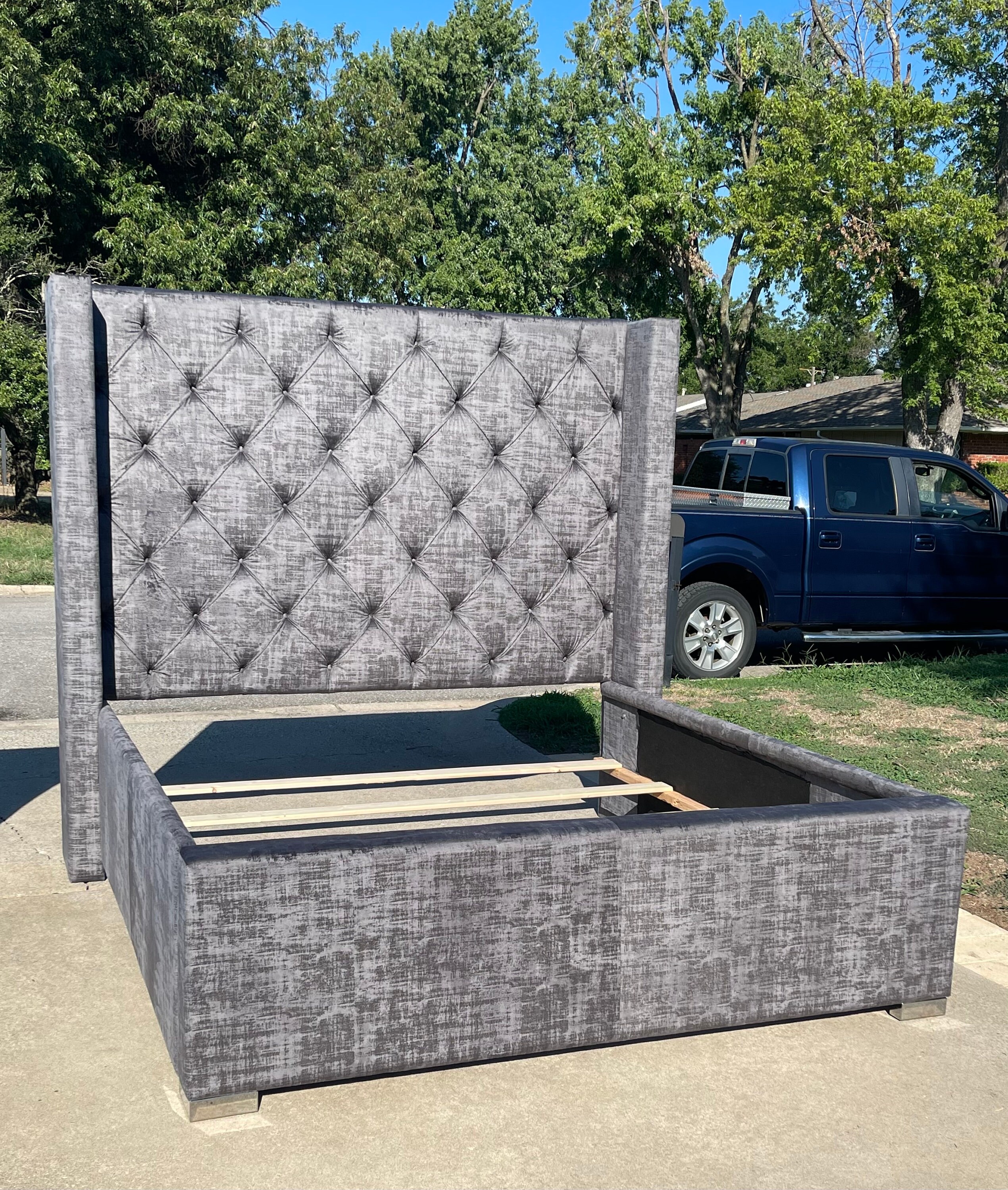 Wingback upholstered bed queen deals