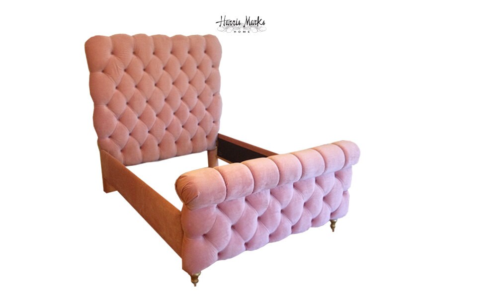 Pink velvet tufted bed discount