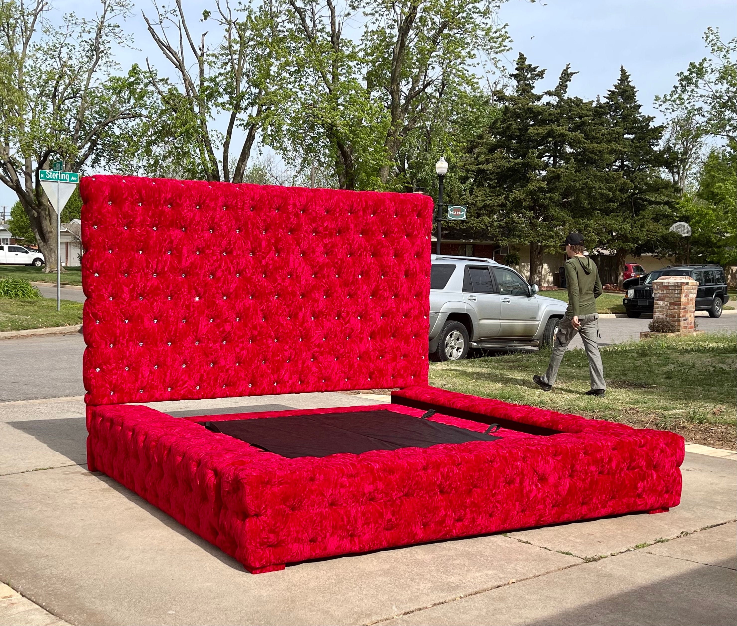Fort calhoun tufted 2024 upholstered platform bed