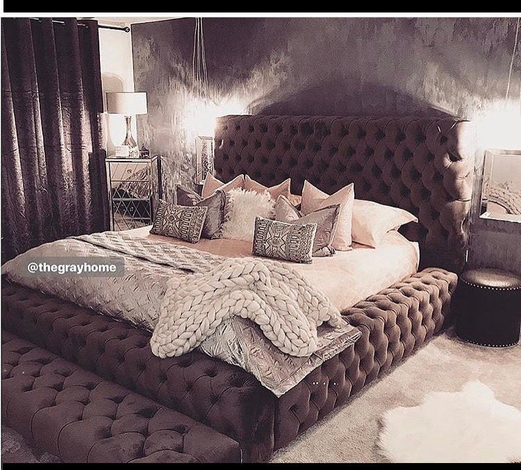Jeterson tufted cheap platform bed
