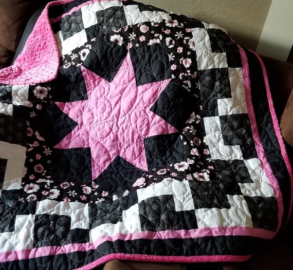 Black and white pink blanket hotsell