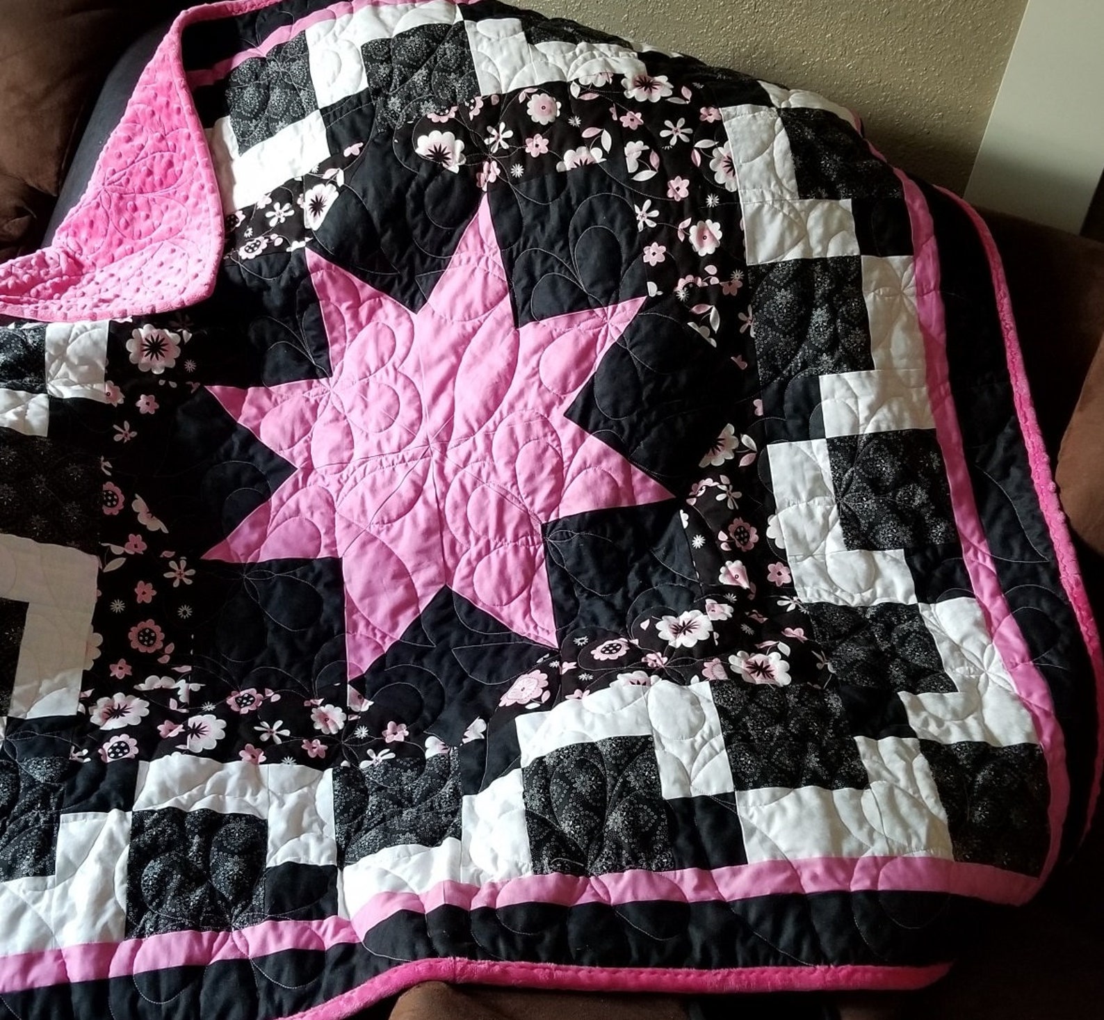 Quilt Pattern Black White and Pink Quilt Pattern Throw or Etsy