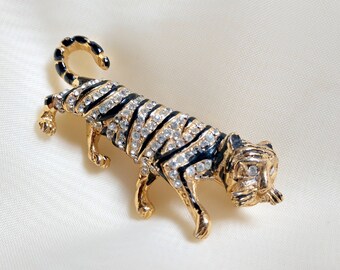 Hattie Carnegie Signed Tiger Brooch