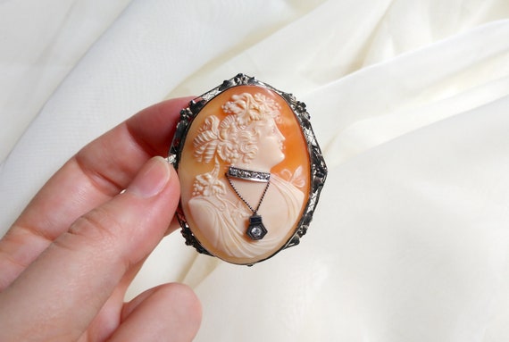 Victorian Cameo Habille Brooch with Diamond - image 7