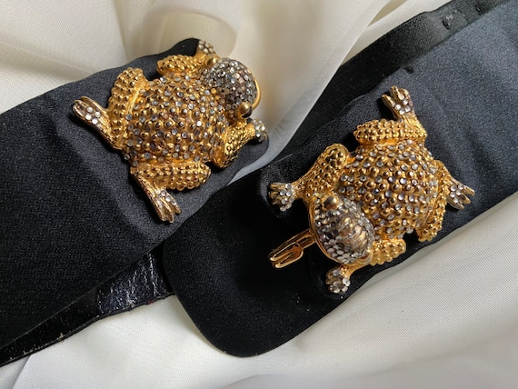 Judith Leiber Bejeweled Frog Black Satin Belt - Etsy Canada display picture 3
