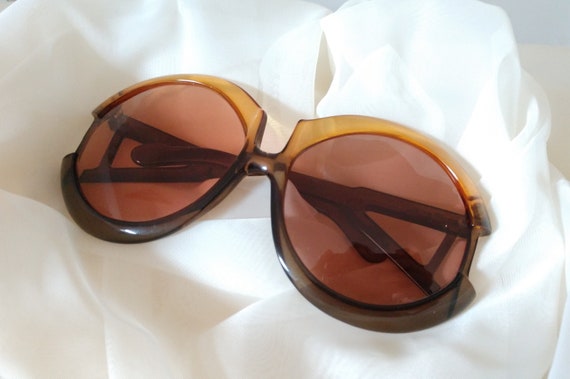 Oversized Playboy Vintage Sunglass Frames - image 1