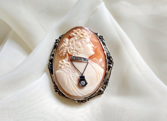 Victorian Cameo Habille Brooch with Diamond - image 1