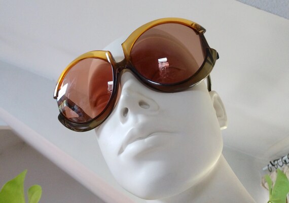 Oversized Playboy Vintage Sunglass Frames - image 4