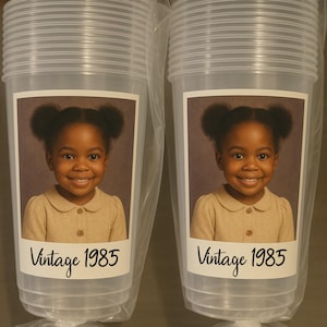 Personalisierte Fotopartybecher: Benutzerdefinierter Text, 16 Unzen Plastikbecher mit Deckeloption