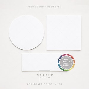 Peut inclure: Une forme circulaire blanche, une forme carrée blanche et une forme rectangulaire blanche avec un graphique circulaire coloré contenant le texte ONE MOCKUP, MANY LOOKS! et la marque MOCKUP HAUS CO. L'image inclut le texte PHOTOSHOP • PHOTOPEA.