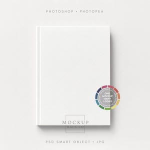 Mockup för inbunden journal 6x8" Mockup för hård bok PSD Mockup för inbunden journal | Bakgrund i valfri färg