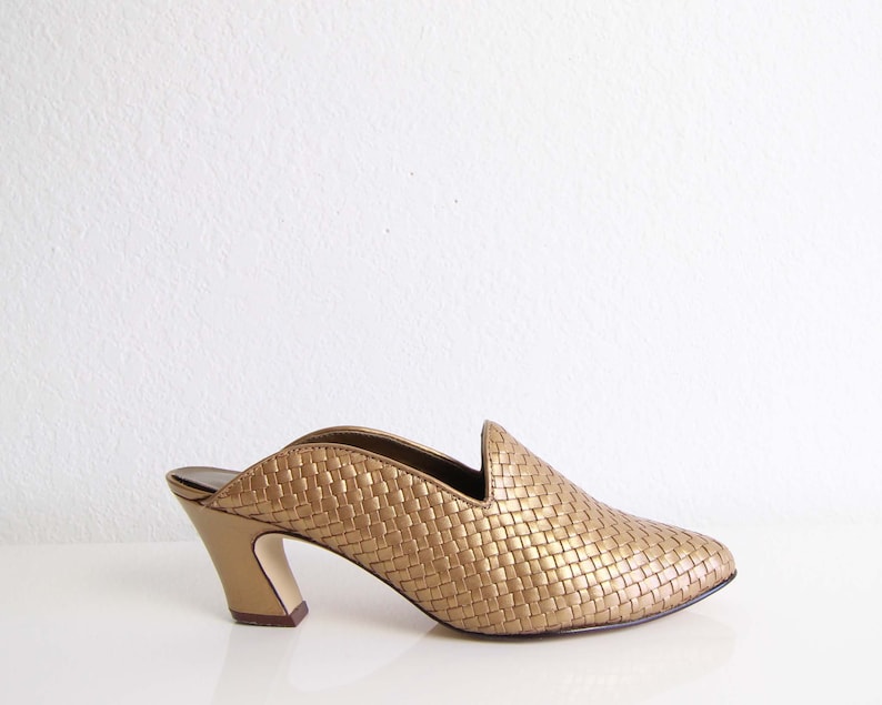 Vintage Womens Shoes Size 7 Bronze 1990s Mules Leather Woven Heels