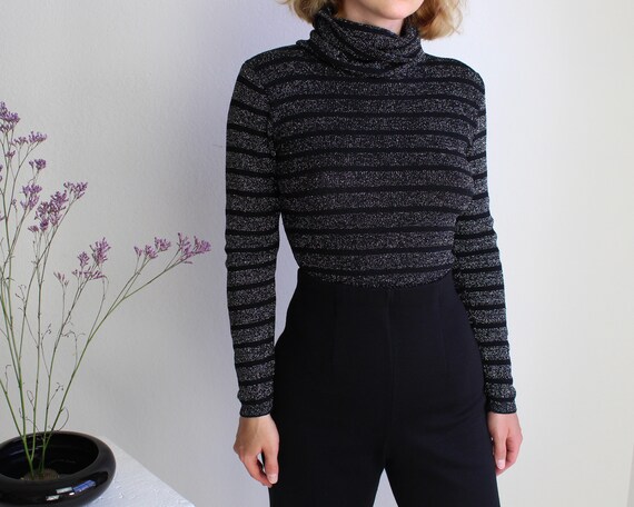 Vintage 1970s Turtleneck Black Silver Metallic Str