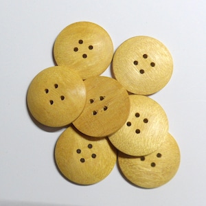 Colorations® Natural Tones Wooden Buttons - 300 Pcs, 6 Colors