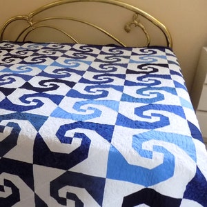 King Size Quilt Handgefertigte Bettdecke Traditionelle Muster Quilt Snails Tail Handgemachte Blaue und Weiße Bettdecke