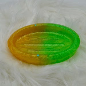Epoxy resin soap dish – Handmade glitter soap dish, bathroom accessory, decorative soap dish, bathroom gift idea