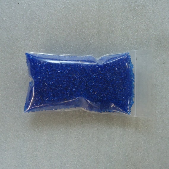 Items similar to MAKIT & BAKIT Plastic Baking Crystals BLUE on Etsy