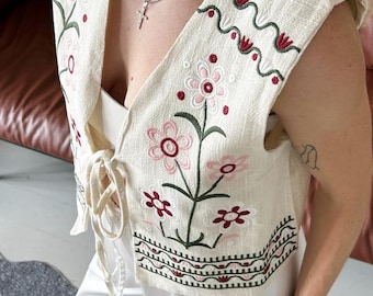 Gilet brodé à motif floral | Trois couleurs | Vyshyvanka en coton à nouer sur le devant | Folk bohème bohème