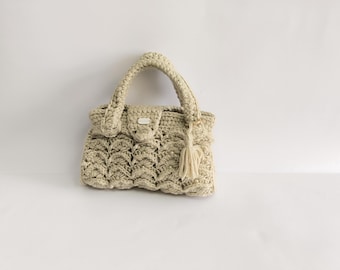 Handmade Crocheted Bag: Exclusive Yarn Purse