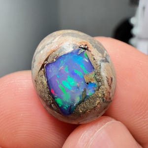 Top Quality matrix opal, black opal, australian opal, boulder opal, opal cabochon, 天然石, オパール, yowah nut ,raw stone, massive opal, fire opal