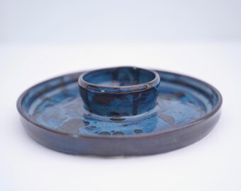 Plato de aperitivo de cerámica hecho a mano