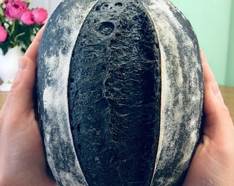 Schwarzes Kohle-Sauerteigbrot Rezept: Handwerkliche Backkunst (PDF Download)