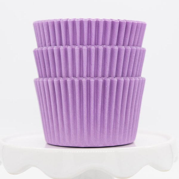 Solid Light Purple Cupcake Liners | Light Purple Greaseproof Baking Cups - 36 count pack