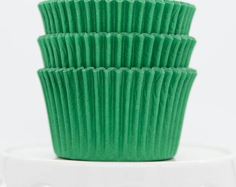 Solid Green Cupcake Liners | Kelly Green Greaseproof Baking Cups - 36 count pack