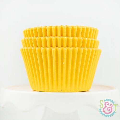 Solid Yellow Cupcake Liners Yellow Greaseproof Baking Cups Etsy