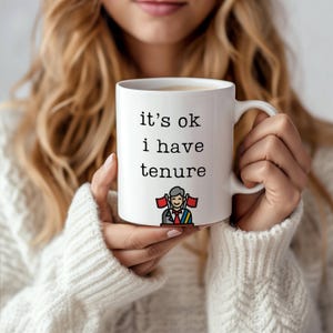 Mok voor vaste aanstelling, grappig cadeau voor een professor, viering van de vaste aanstelling van een faculteit, 11oz keramische koffiemok, cadeau voor het pensioen van een universitair docent, cadeaus voor vaste aanstelling
