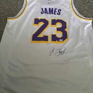 lebron James autograph psa jersey
