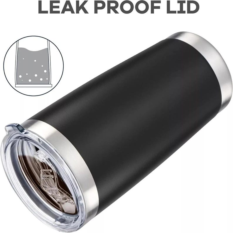 K&ouml;nnte beinhalten: Schwarzer isolierter Becher mit silbernem Rand und transparentem Deckel. Der Text "LEAK PROOF LID" wird &uuml;ber dem Becher angezeigt. Eine Abbildung eines Glases mit Fl&uuml;ssigkeit befindet sich in der oberen linken Ecke.