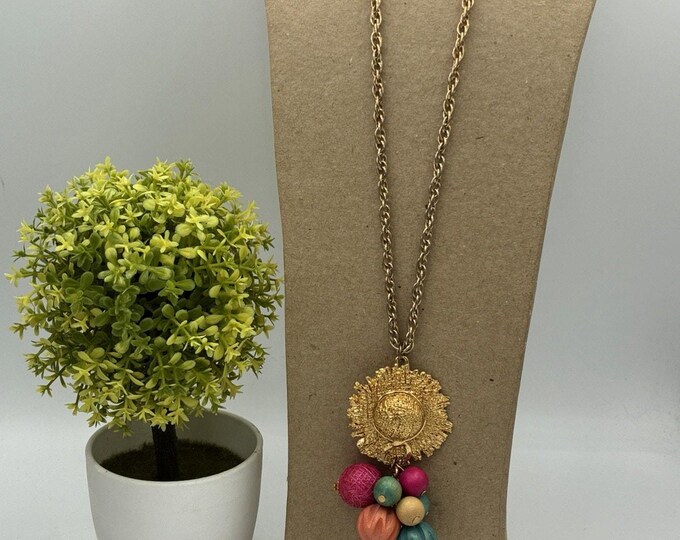 Vintage Gold Sun Hat Shoe Charm Pendant Necklace Colorful Bead Cluster 21"