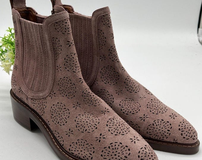 Coach Bowery Chelsea Boot Tea Rose Cutout Pink Leather Size 6