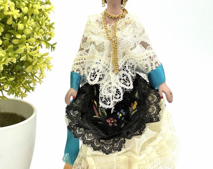 Vintage Mexican Folk Art Doll 8” Traditional Dress Lace Wood Base Mexico